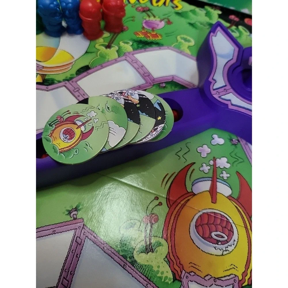 Milton Bradley 1995 KooKooNauts The Silly Space Rescue Game 75% Complete-‎ Rare